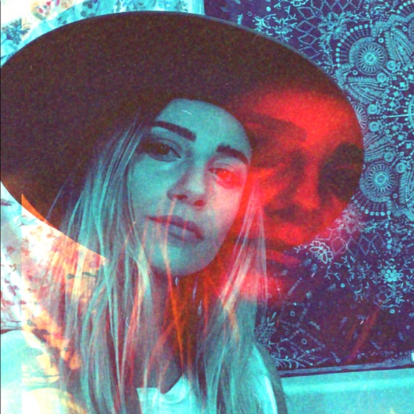 mayaelais